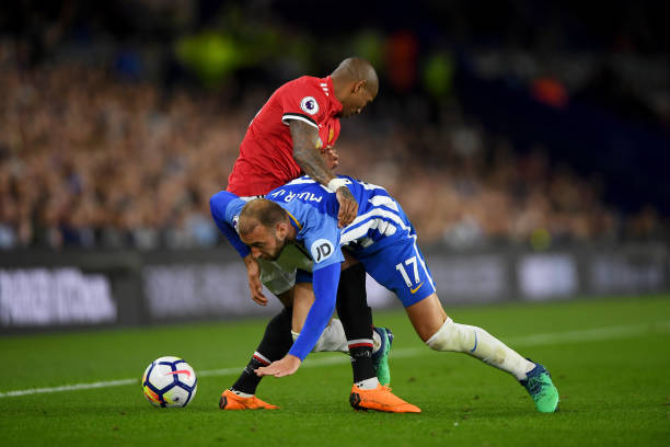 两位来自中 两位来自中